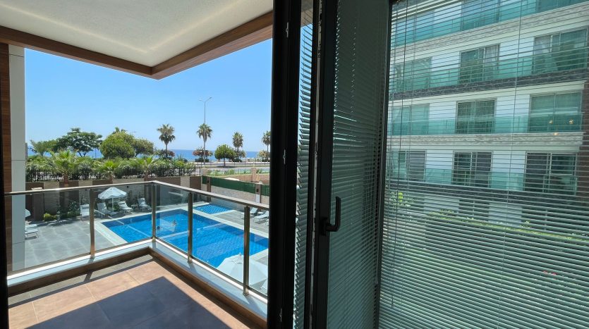 1 Bedroom full furnished apartment for sale in Kestel Alanya