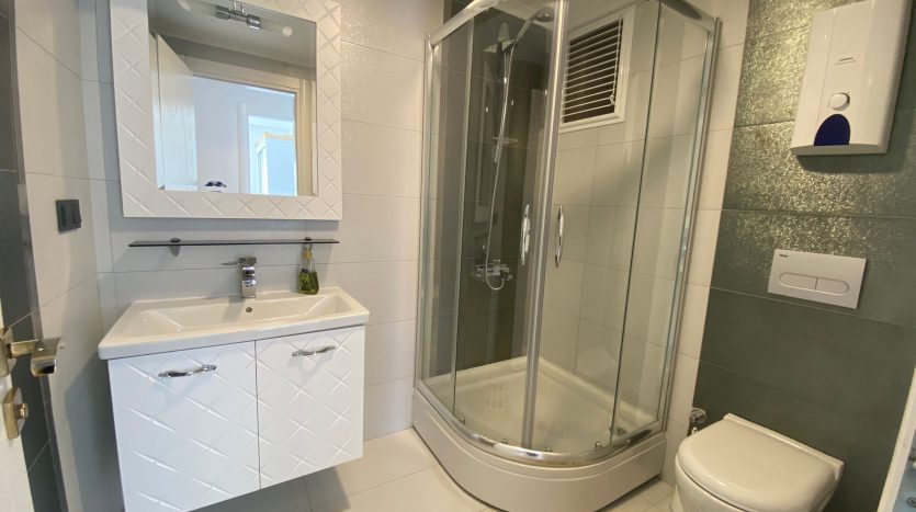 2 bedrooms apartment 100 m to the sea Alanya-Mahmutlar