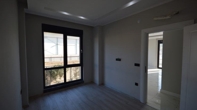 2+1 Apartment for sale in full facilities complex Alanya-Oba