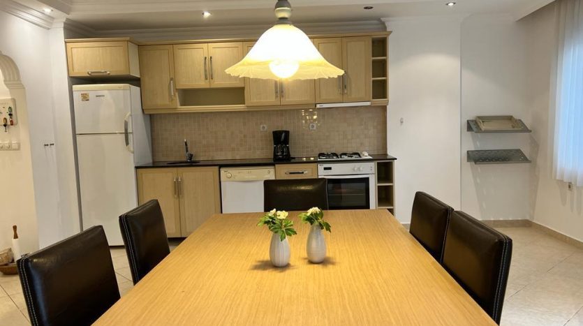 2+1 Apartment in Alanya Center , 500m to the Beach20.