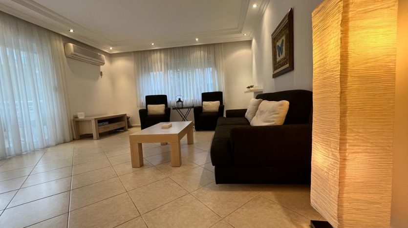 2+1 Apartment in Alanya Center , 500m to the Beach20.