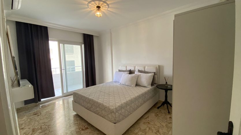 2+1 sea view Apartment in Alanya Mahmutlar