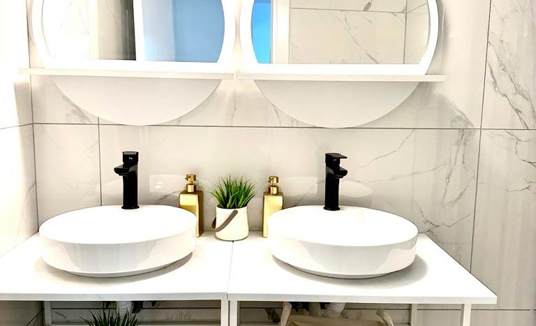 Modern design 2 bedrooms apartment in Center of Alanya