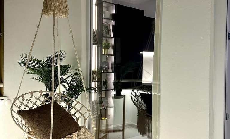 Modern design 2 bedrooms apartment in Center of Alanya