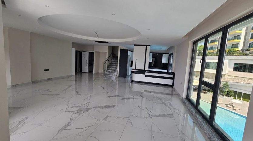 3-bedrooms-apartment-in-full-facilities-residence-zero-to-sea-alanya-kargicak