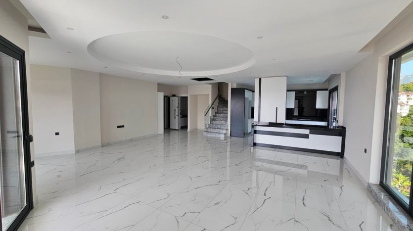 3-bedrooms-apartment-in-full-facilities-residence-zero-to-sea-alanya-kargicak