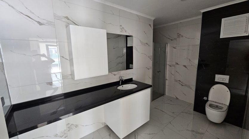 3-bedrooms-apartment-in-full-facilities-residence-zero-to-sea-alanya-kargicak