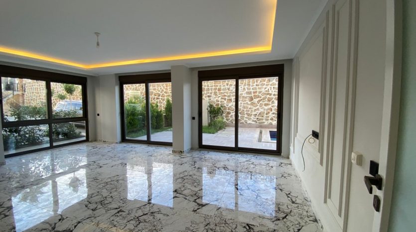 2-bedrooms-flat-with-a-large-private-garden-and-outdoor-pool-in-nova-garden-residence