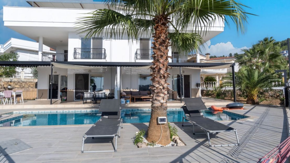 two-full-furnished-31-villas-with-amazing-seaviseaview