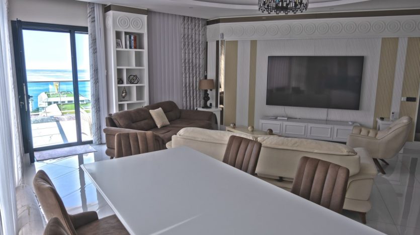 2-bedrooms-apartment-in-full-facilities-residence-zero-to-sea-alanya-kargicak