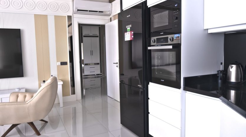 2-bedrooms-apartment-in-full-facilities-residence-zero-to-sea-alanya-kargicak