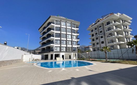 1+1 Apartment in residence 100 m to the beach Kestel - Alanya