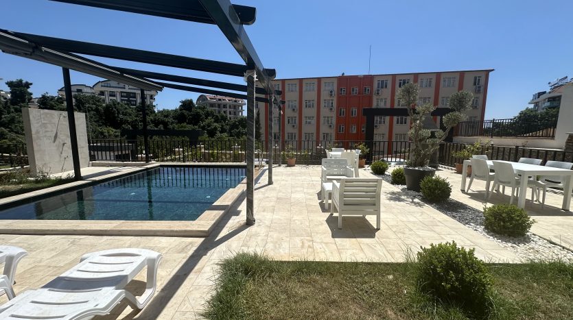 well-designed-11-duplex-apartment-with-private-garden-for-turkish-residential-permit-2