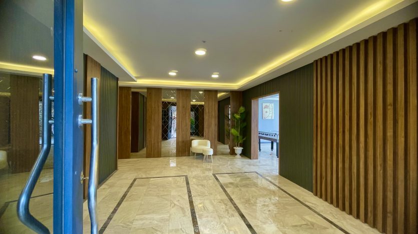 well-designed-11-duplex-apartment-with-private-garden-for-turkish-residential-permit-2
