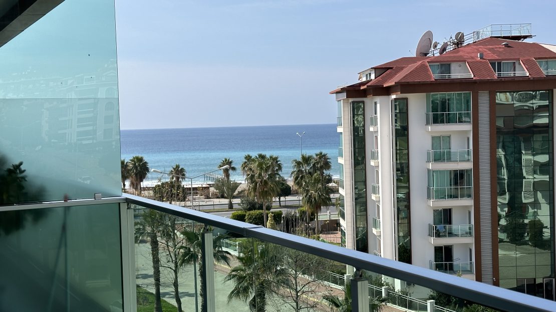 11-apartment-zero-to-the-sea-in-complex-kestel-alanya