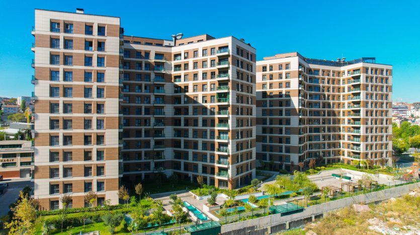 11-flat-units-in-basin-express-bagcilar-istanbul