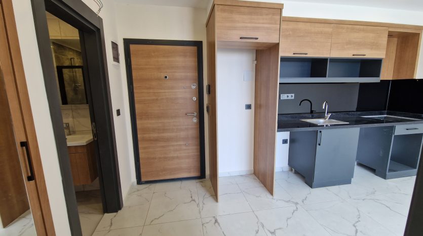 11-apartment-with-an-amazing-sea-view-in-a-full-activities-complex-in-mahmutlar