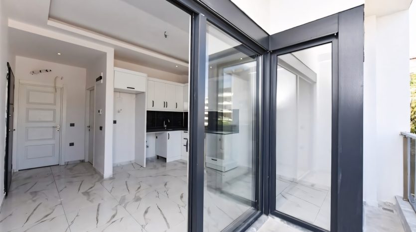 11-apartment-60-m-distance-to-the-beach-center-of-alanya
