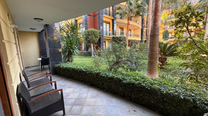 Full furnished 1+1 unit, zero to the sea, Center of Alanya
