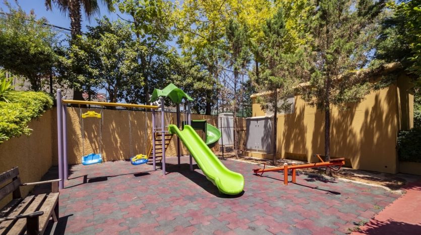 Full furnished 1+1 unit, zero to the sea, Center of Alanya