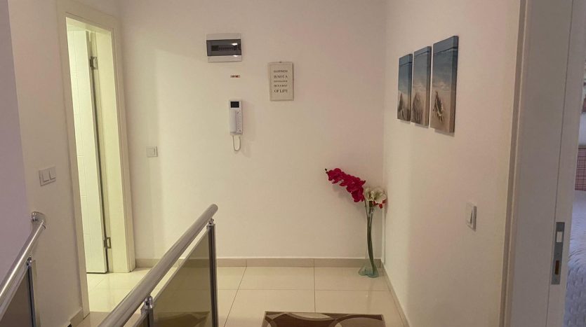spacious-31-penthouse-100m-to-the-beach-in-kestel-alanya