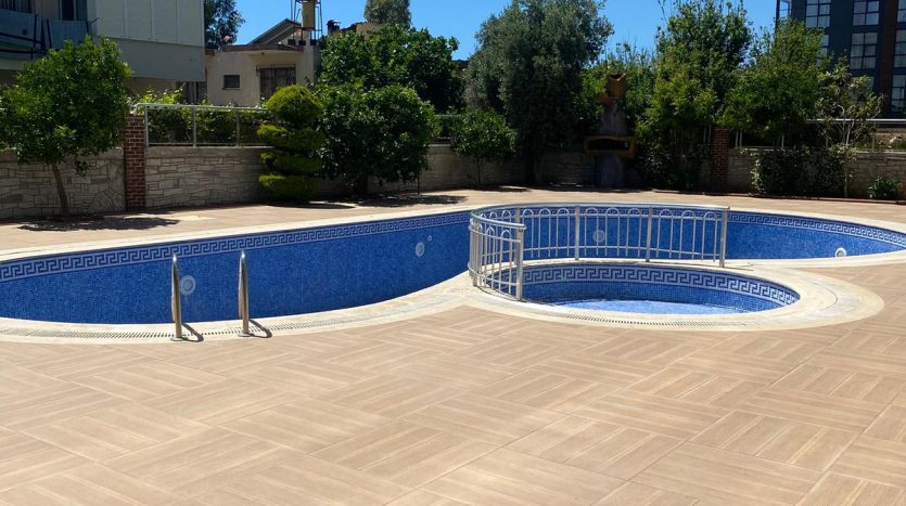 spacious-31-penthouse-100m-to-the-beach-in-kestel-alanya