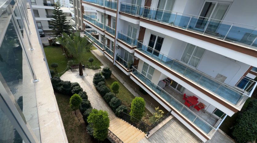 21-apartment-for-sale-in-a-full-social-facilities-residence-in-alanya