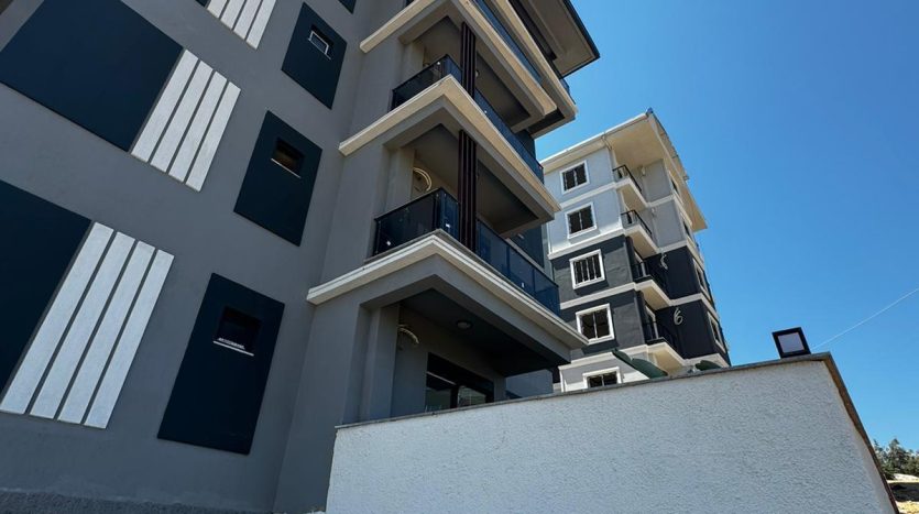 spacious-21-roof-duplex-in-avsallar-comfortable-living-with-full-facilities