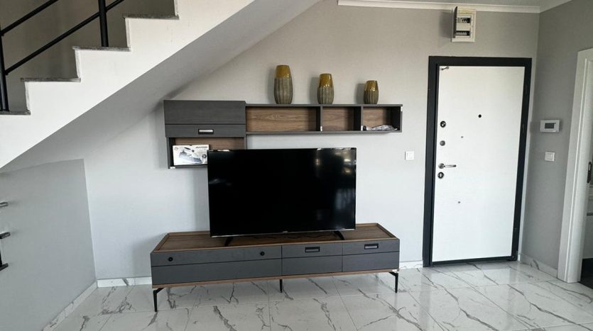 spacious-21-roof-duplex-in-avsallar-comfortable-living-with-full-facilities