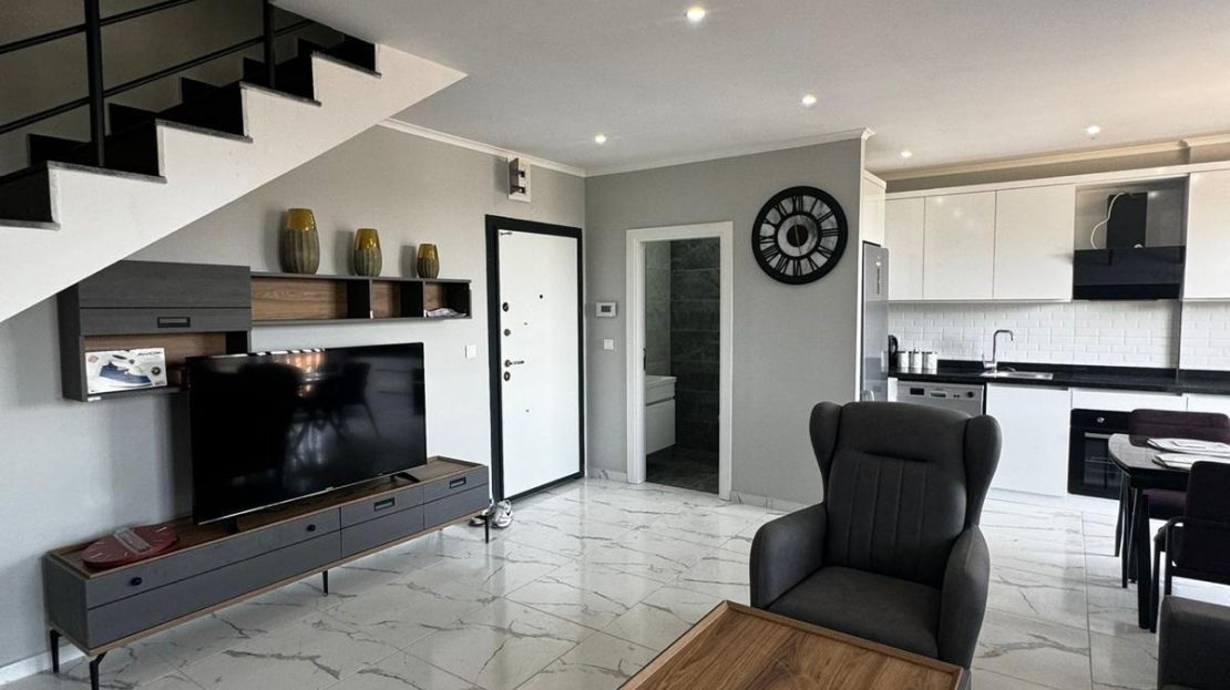 spacious-21-roof-duplex-in-avsallar-comfortable-living-with-full-facilities