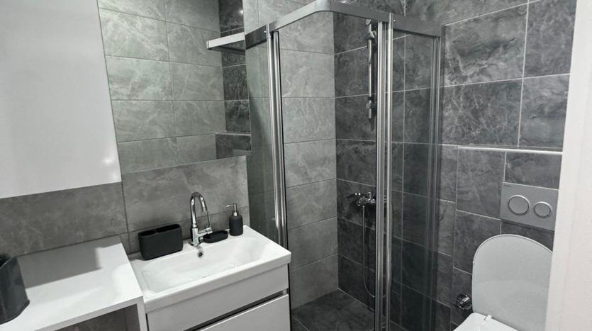 spacious-21-roof-duplex-in-avsallar-comfortable-living-with-full-facilities