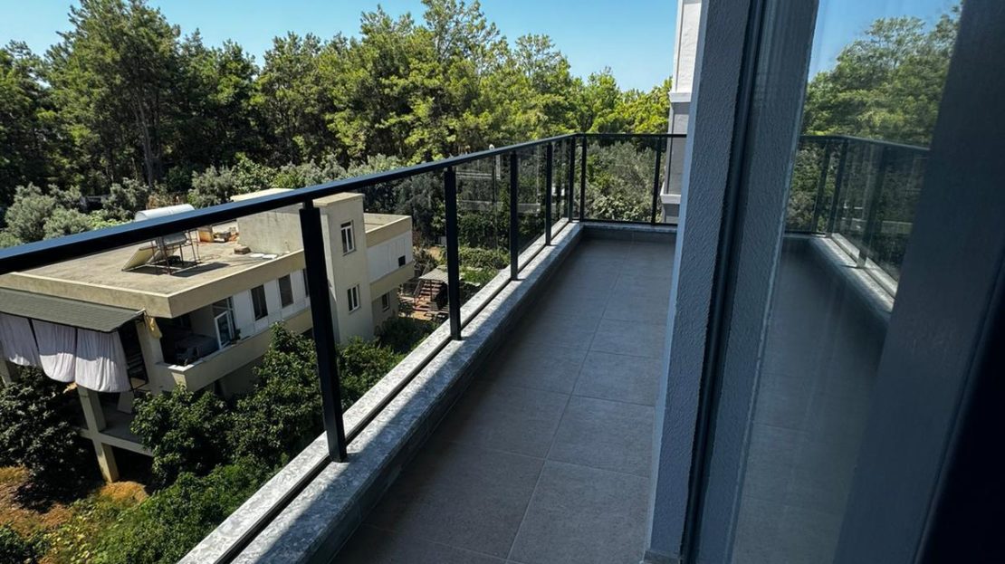spacious-21-roof-duplex-in-avsallar-comfortable-living-with-full-facilities