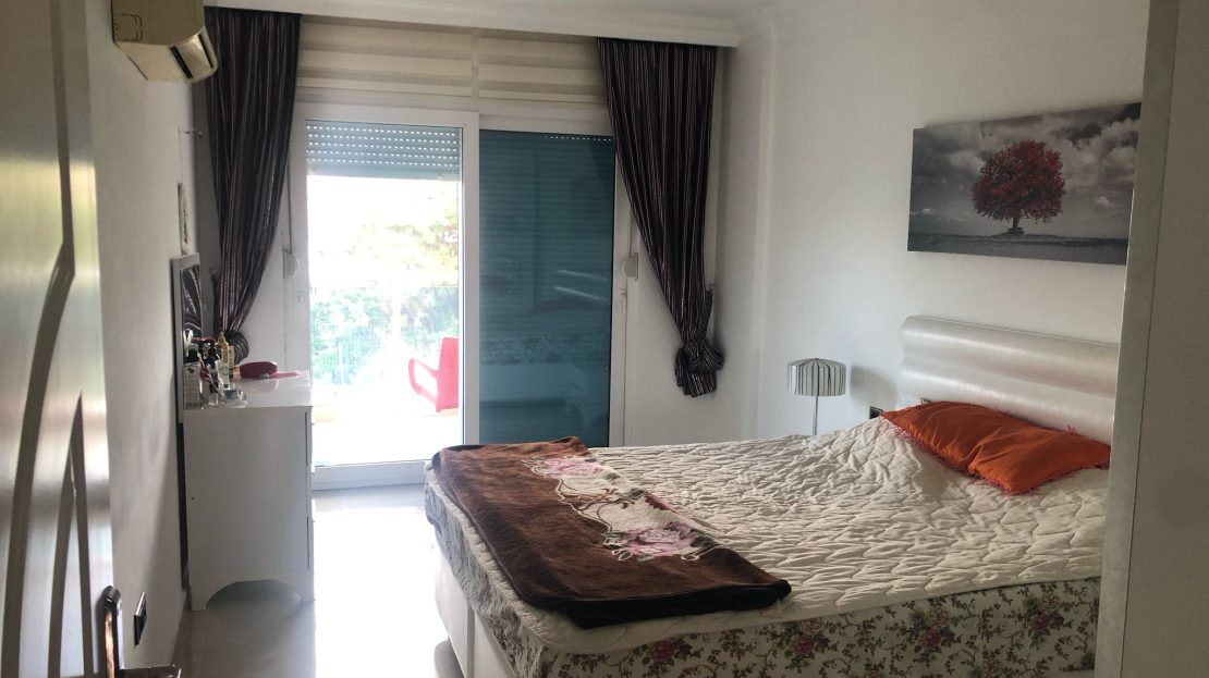 A unique 1 bedrooms full furnished  only 150 m distance from the beach