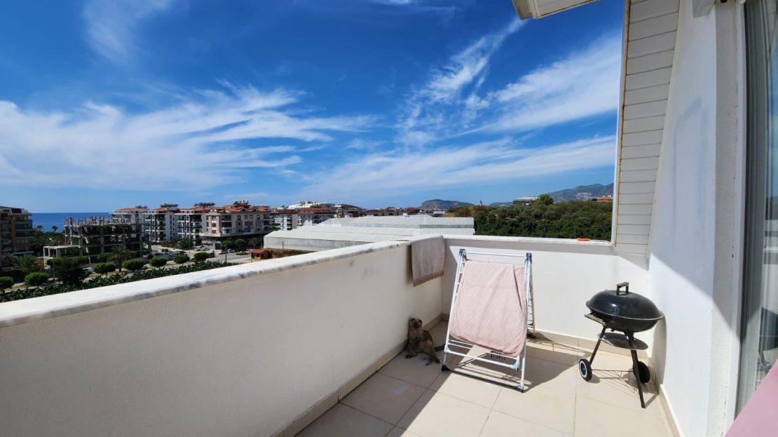spacious-31-duplex-in-residence-kestel-fully-furnished-and-near-the-sea