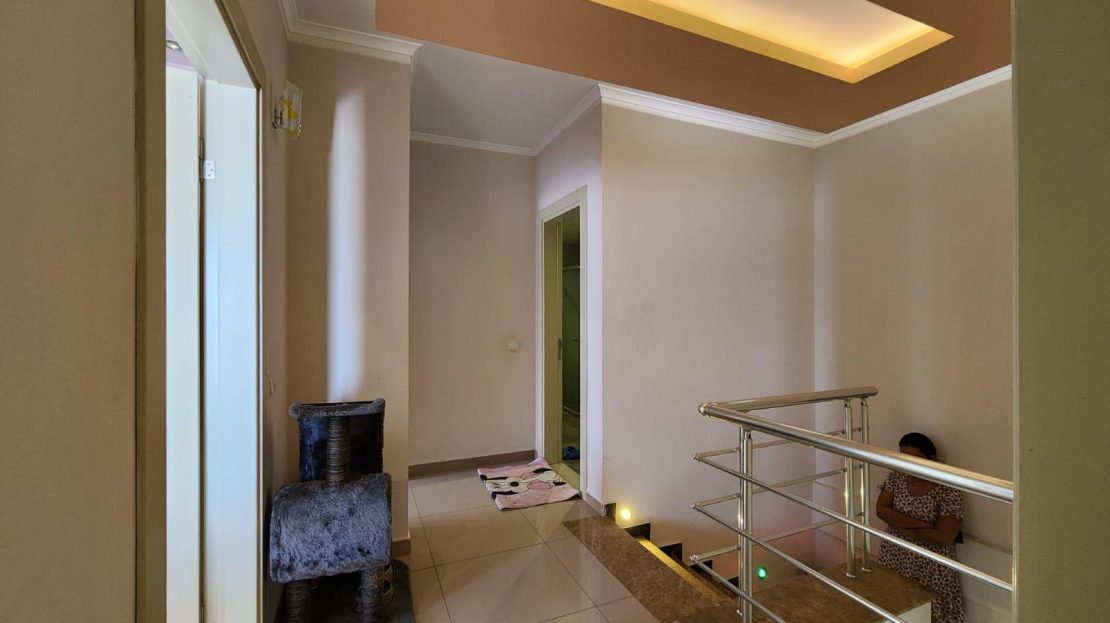 spacious-31-duplex-in-residence-kestel-fully-furnished-and-near-the-sea