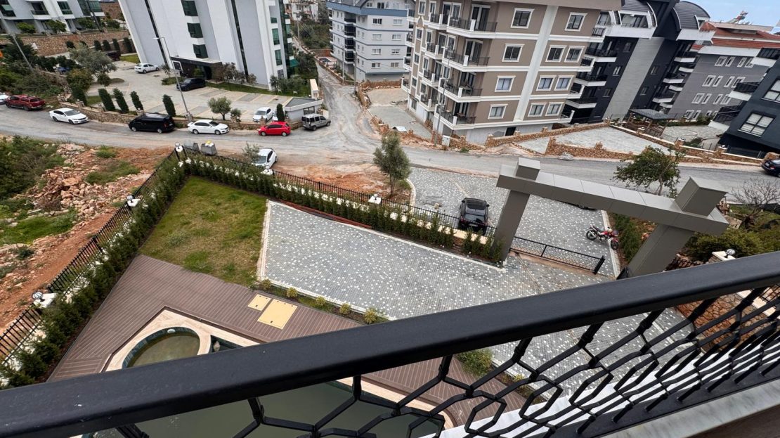 spacious-11-apartment-for-sale-in-oba-alanya